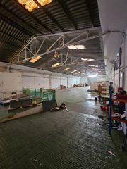 Location Bâtiment à usage industriel à Carrer de severo ochoa 49. Nave con oficina en altillo y excelente acceso logístico