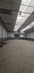 Miete Fabrikhalle  Ronda de santa maria. Nave diáfana con oficinas en altillo y preparada para puente grú