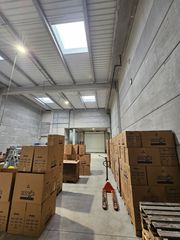 Location Bâtiment à usage industriel  Carrer de catalunya. Nueva nave con oficinas