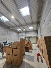 Affitto Capannone industriale  Carrer de catalunya. Nueva nave con oficinas