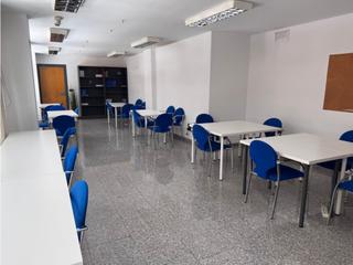 Location Bureau  N/a. Oficina en el centro de alicante para conferencias y formaciones