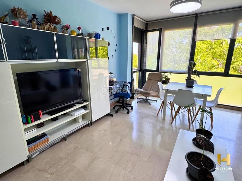 Foto f8b93536-c576-4eae-95bd-6a936622bac7. Pis amb aparcament a Campello Pueblo Campello (el)