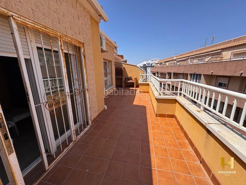 Foto 8a7d08dc-651d-4b6d-95e1-35d6fd9fe505. Ático  en venta 3 dormitorios, gran terraza privada y garaje en Torrevieja