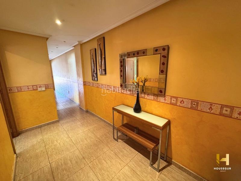 Foto ff77210f-ee4b-4b02-90fd-d95ffaa45009. Ático  en venta 3 dormitorios, gran terraza privada y garaje en Torrevieja