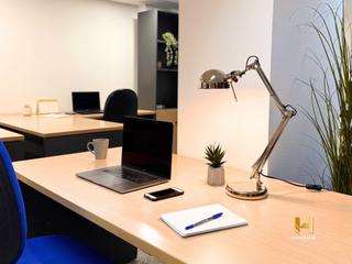 Location Bureau  Plaza luceros de los. Mesas o puestos en sala júpiter  espacio de trabajo premium en a