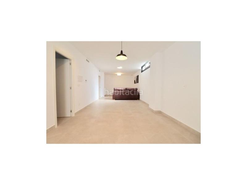 Foto 66fdcb5e-591a-4f28-a8db-d80937cd7862. House with parking in Coloma Nucia (la)