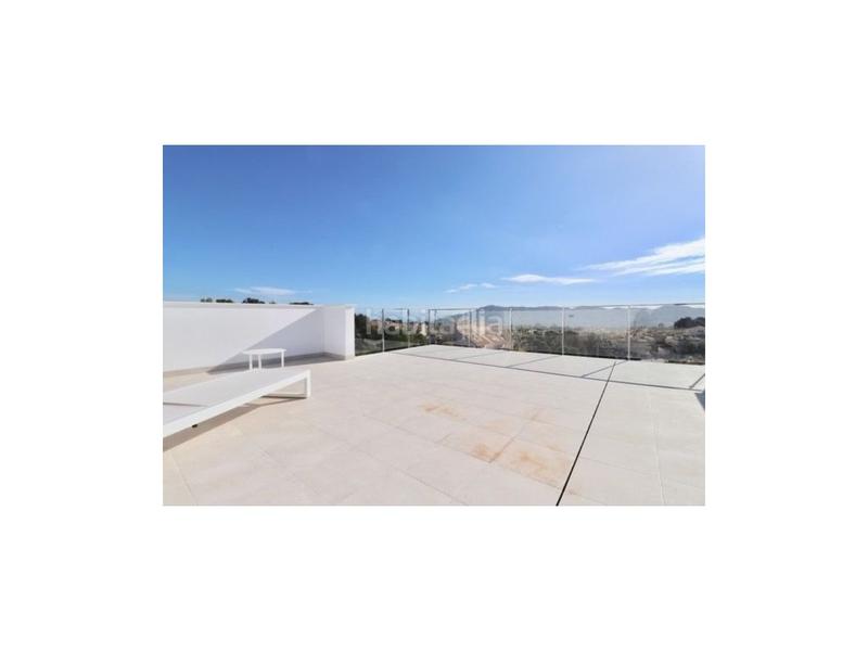 Foto 80575d2e-d208-41ce-9e3b-664d63d0b02a. House with parking in Coloma Nucia (la)