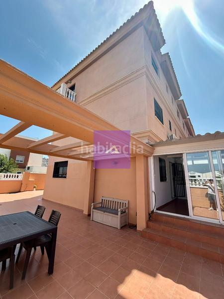 Foto 3f53373e-8297-4a88-b281-6731e288b4f0. Chalet con parcheggio in Bulevar del Xúquer Cullera