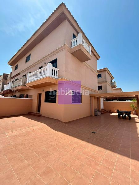 Foto efdb1cca-b20b-47f0-a51b-3a73839622a7. Chalet con parcheggio in Bulevar del Xúquer Cullera