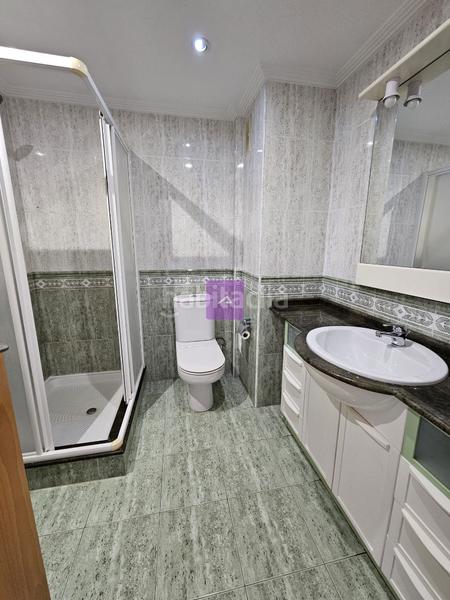 Foto 80ae980b-3cdb-4139-bf91-1a41ed85158e. Appartamento in avinguda del primer de maig 36 in Valencia