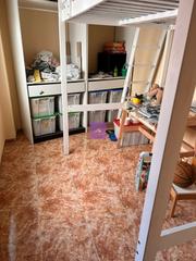 Etagenwohnung in Carrer del venerable agnés 8