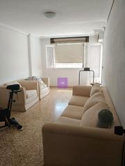 Pis  Carrer sant benet 176