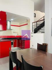 Maison  Carrer cirilo amorós 24