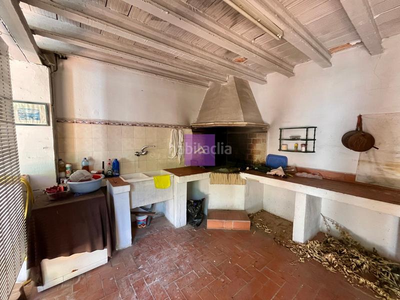 Foto 236f4cb1-47da-40d5-b20c-c7da2760ca82. Maison dans Alberic