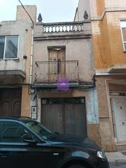 Terreno residenziale in Carrer de Salvador Santamaria 13