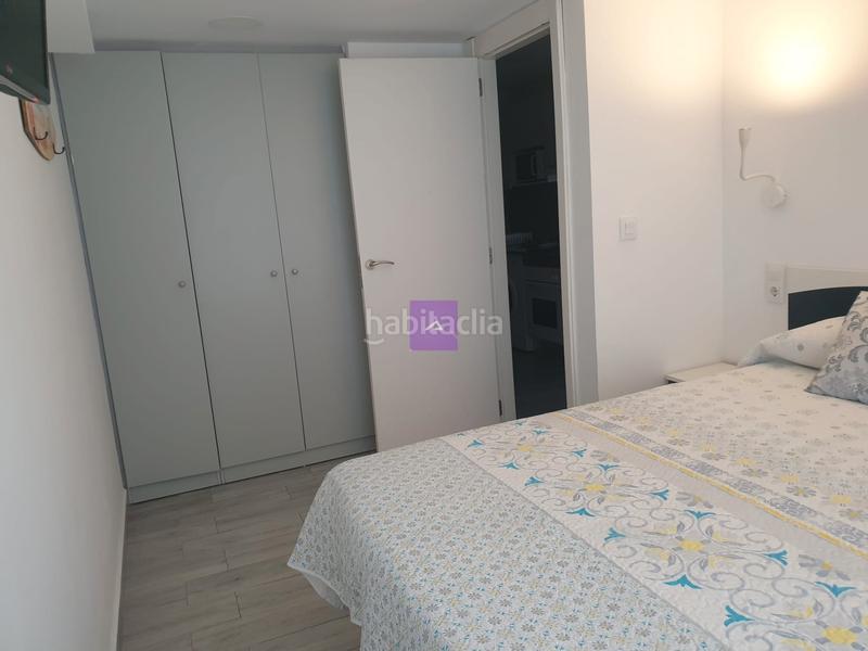 Foto f8d947c9-ee79-4b43-bf92-ba5533b3567d. Local comercial a passeig marítim de neptú 81 a Playa de Gandía Gandia