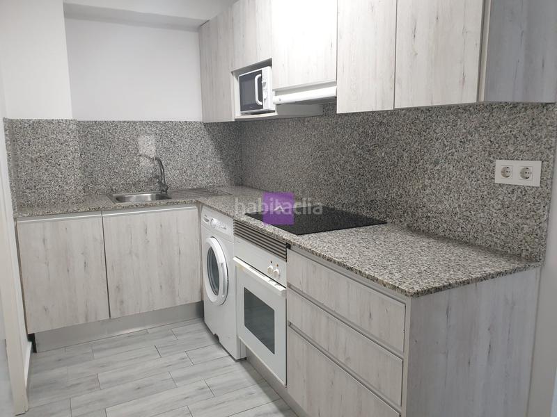 Foto aafcf984-945e-47ac-bd92-53b154df4303. Locale commerciale in passeig marítim de neptú 81 in Gandia