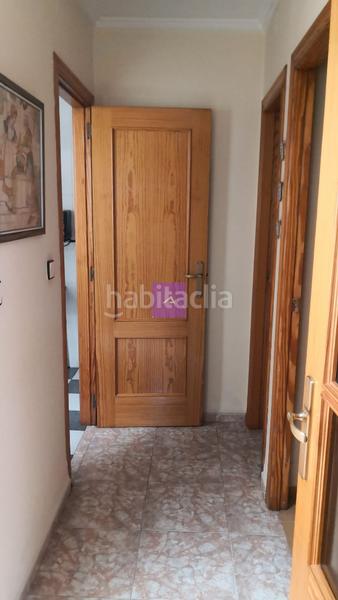 Foto 60c7743a-742e-446c-8139-ce8dd9dde64d. Casa adosada en calle pascual piquer 25 en Centro Chiva