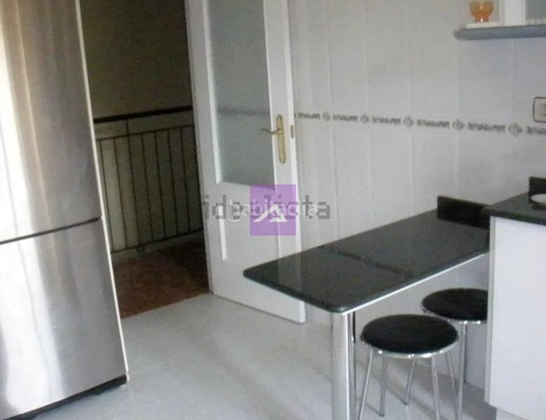 Foto 0d7eb268-c771-4b90-8ab9-84a40609d380. Rent duplex in calle azorín 13 in Zona Avenida al Vedat Torrent