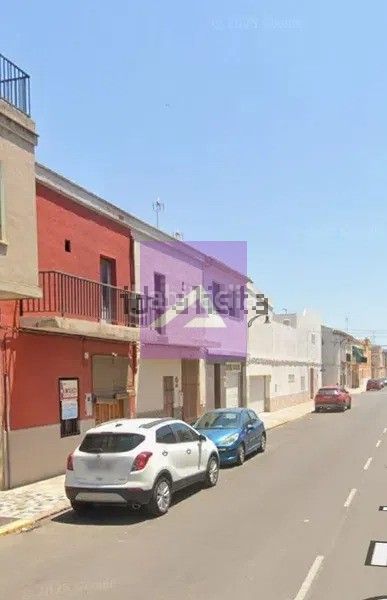 Foto bf62deca-cdda-4528-b6d7-f1fec7868d8f. Masia a Guadassuar