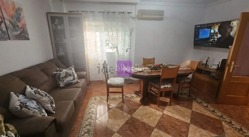 Foto bae6d943-7bf4-4984-a9b3-23be85ab4a8f. Piso en Aldaia