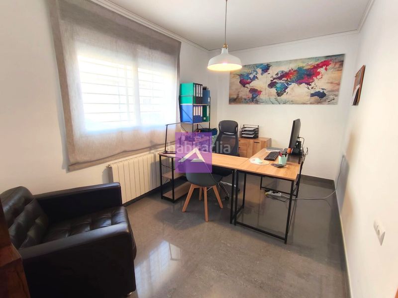 Foto 50527df4-b767-42b7-826d-36bfaff4e943. Casa amb aparcament a Alginet