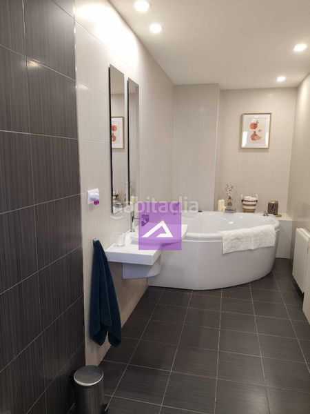 Foto 77e98db2-a98d-41aa-91d9-8991ac1227e3. Casa amb aparcament a Alginet