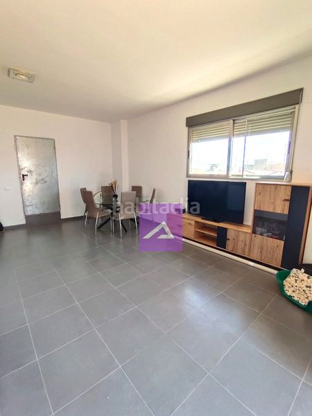 Foto 911fb879-543b-4e56-886f-4a39f97de449. Casa amb aparcament a Alginet