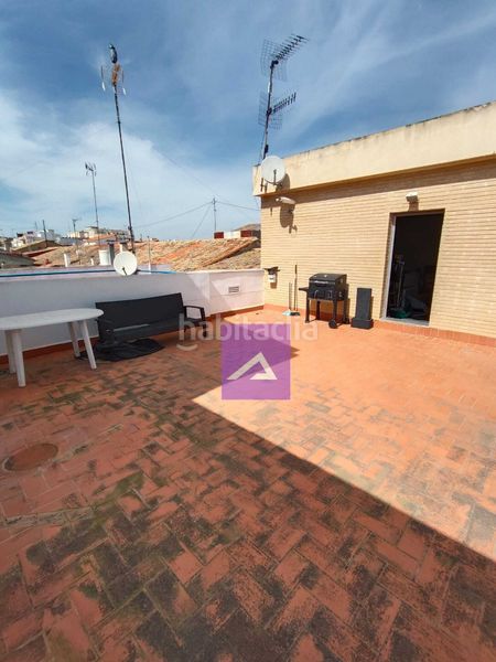 Foto bd039142-6d6b-4aca-87ce-09d8e4c57c92. Casa amb aparcament a Alginet