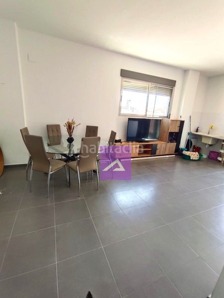 Foto cd71b7ba-fc4e-4a30-a2e0-5e212d8d9fbb. Casa amb aparcament a Alginet