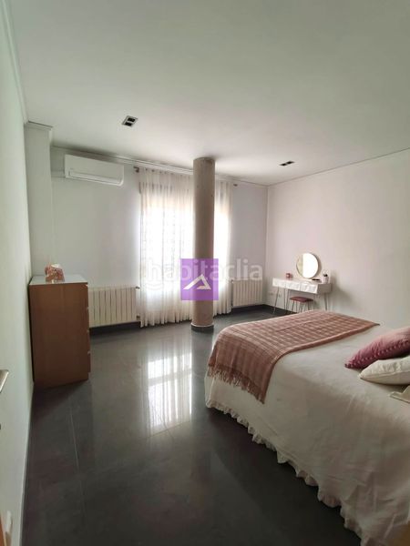 Foto cedd7967-4d64-4d23-97a1-90efd8268ded. Casa amb aparcament a Alginet
