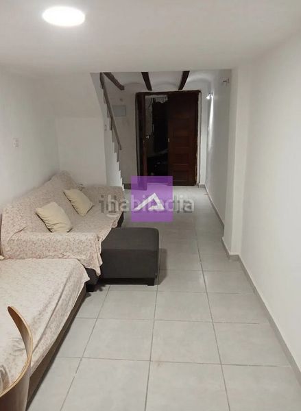 Foto c9e15994-6184-4684-af63-17c149927b59. Casa a Alberic