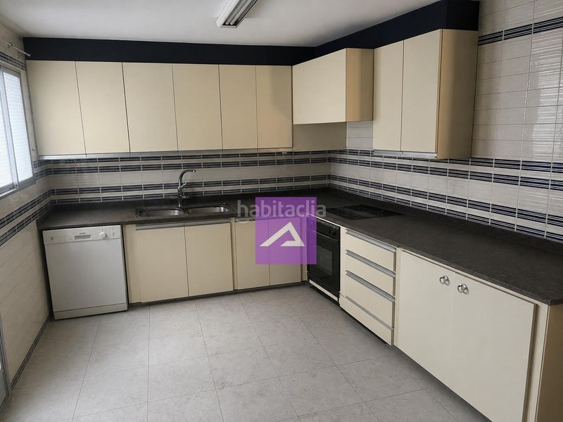 Foto ca920102-692c-4ccf-8b66-8589556382d6. Pis a carrer de julián ribera 22 a Carcaixent