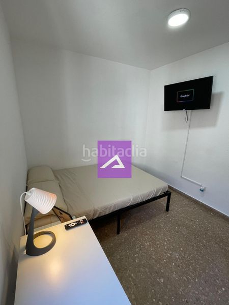 Foto d2e2ace9-7bdc-482a-a076-5b08593cf3ed. Pis a Alaquàs