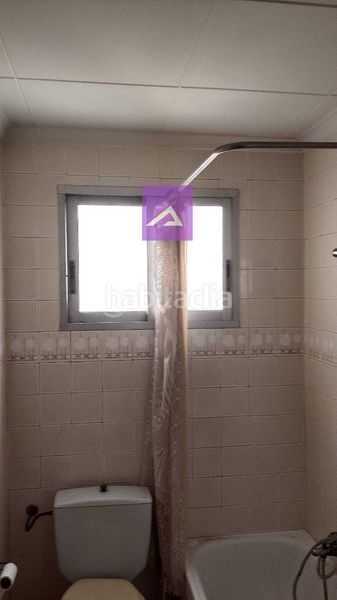 Foto 547a6f2d-ea78-4fa0-abac-35fa0c5c1a35. Pis a Benifaió
