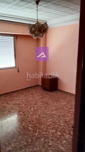 Foto fff3f922-2ebc-4aa7-a017-9b6ae46ed382. Pis a Benifaió