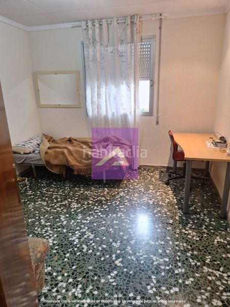 Foto 663c9384-04eb-4400-a782-2999e6bf16c1. Pis amb aparcament a Sollana