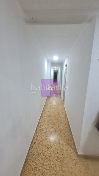 Foto c465342e-7a48-49b9-a02c-f76fc72ec3cb. Pis a Sueca Sueca