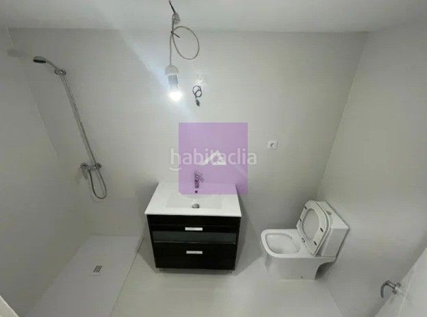 Foto e41ad6c5-c293-4d3f-b4c1-c20296908604. Pis a Alaquàs