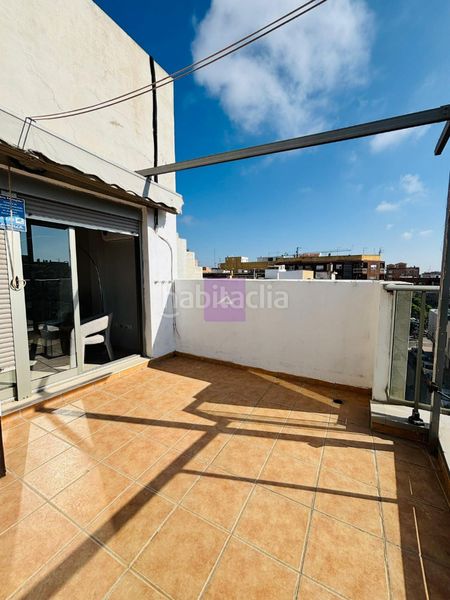 Foto d49e0105-b68a-49ef-a019-08f2e447a58a. Àtic a Albal