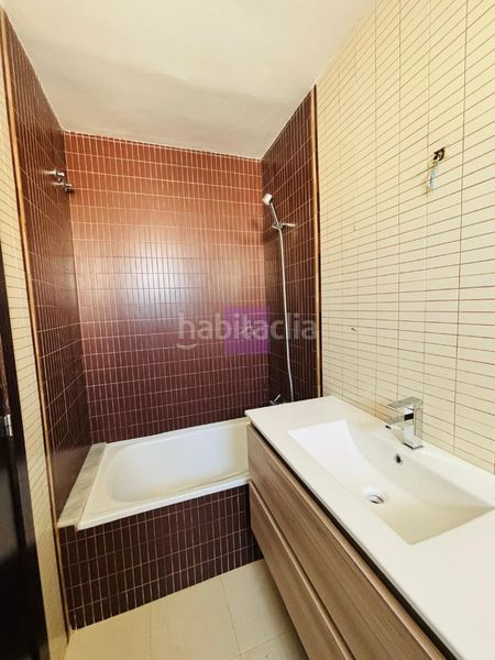 Foto d76eb1a8-ce10-4ba6-aef2-26188b6eae04. Àtic a Albal