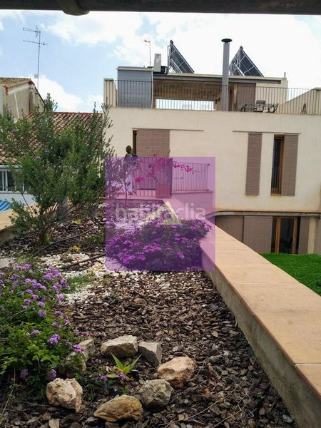 Foto de3c1cad-7c43-4a32-8168-58dfe4aee90d. Casa adossada amb xemeneia aparcament a Polinyà de Xúquer
