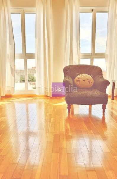 Foto a8a33fef-9d15-4e1f-a4ec-ce884a99e7b1. Piso en carrer de l'alcúdia de Carlet 18 en Carlet