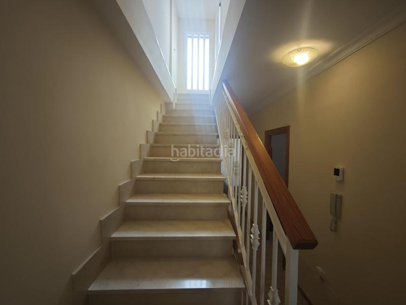 Foto c947a735-e8fd-4bb9-8a0d-278e02e16bc3. Casa adosada gran casa al mejor precio del mercado!!!!! en Adra