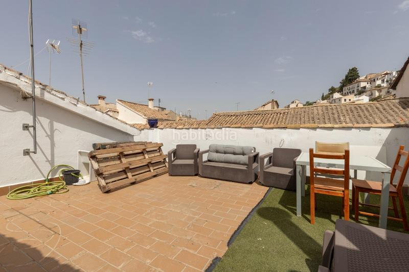 Foto 72efd6ee-7904-4adb-a5e0-4f44bc15c4fa. Piso  reformado en la zona mas turística con 3 dorm. y 2 baños por solo 185.000!!! en Granada
