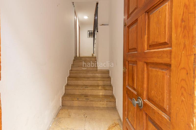 Foto d4b4ee57-e217-41b1-9459-da74c38d5fcf. Piso  reformado en la zona mas turística con 3 dorm. y 2 baños por solo 185.000!!! en Granada