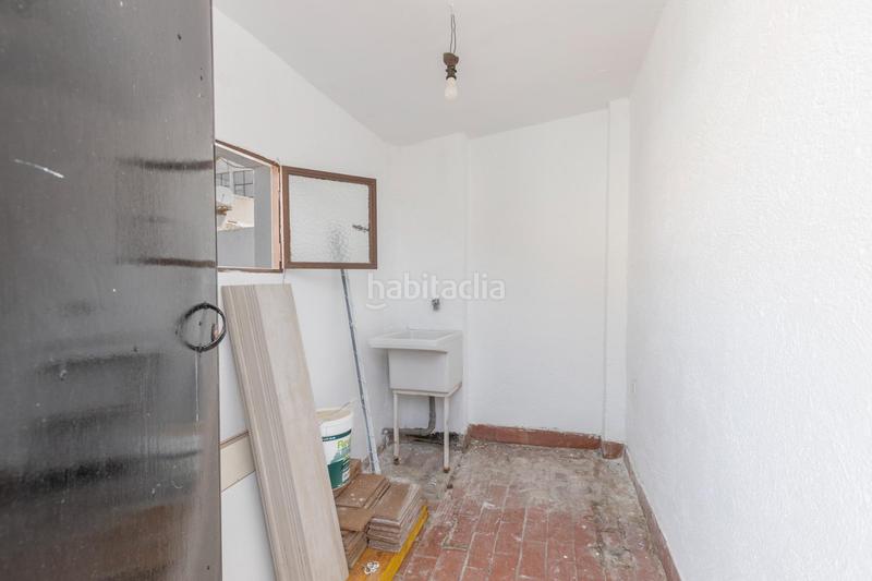 Foto e3be5b20-62f2-4157-8c65-59955c3107fe. Piso  reformado en la zona mas turística con 3 dorm. y 2 baños por solo 185.000!!! en Granada