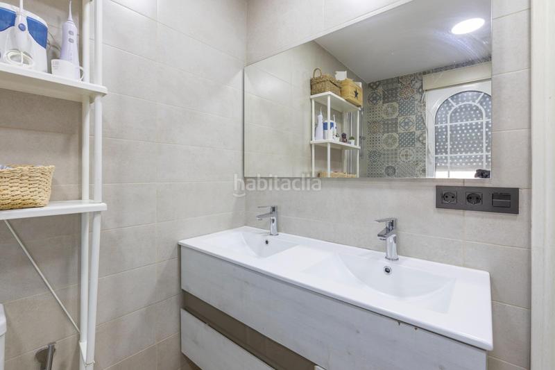 Foto cc6c7a87-aa3a-405a-b015-e4a56c0dd54e. Doppelhaus mit parking pool in Urbanizaciones Alhendín