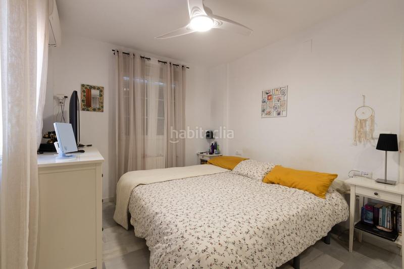 Foto dfc23c0c-21c4-43d6-8b84-dbd2bf379257. Doppelhaus mit parking pool in Urbanizaciones Alhendín