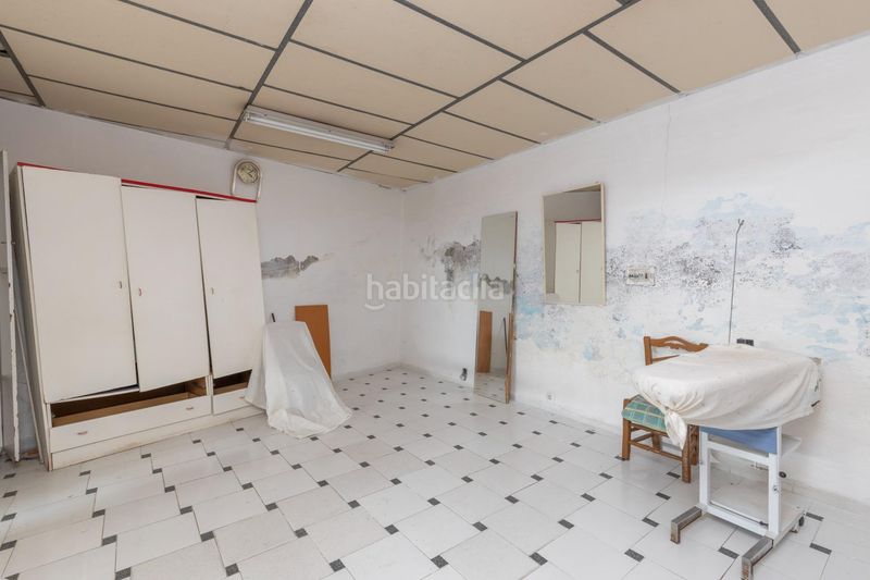 Foto d22703c9-5e4d-4e53-9c55-eda07f356a23. Masia amb aparcament a Polideportivo Alhendín